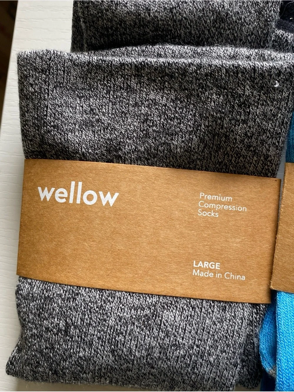 Wellow compression Crew Socks - Gray, Teal, Blue (3-Pack) size large